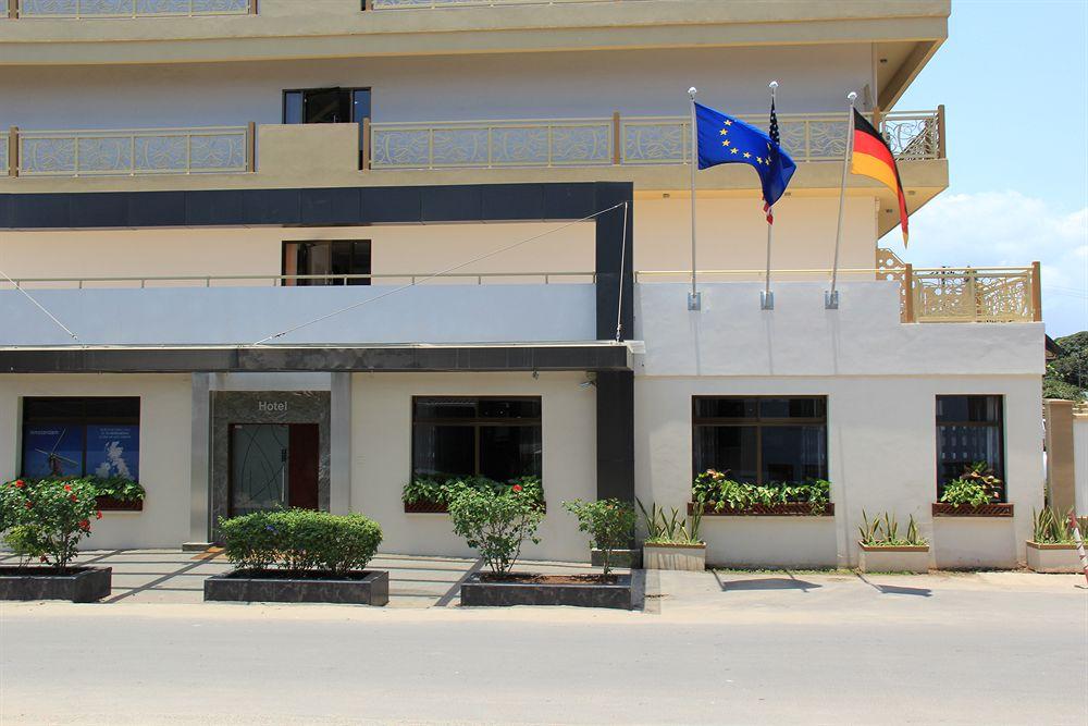 Peninsula Hotel Dár Al-Szalám Kültér fotó