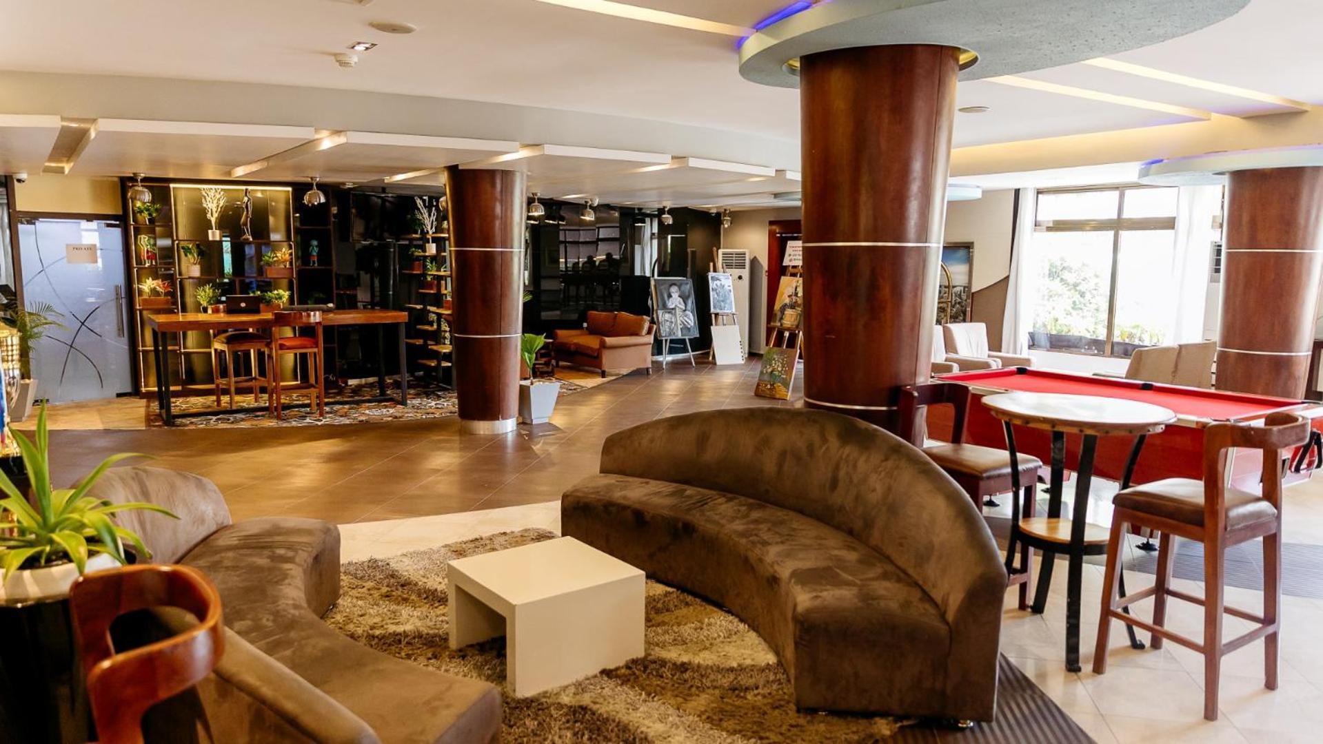 Peninsula Hotel Dár Al-Szalám Kültér fotó